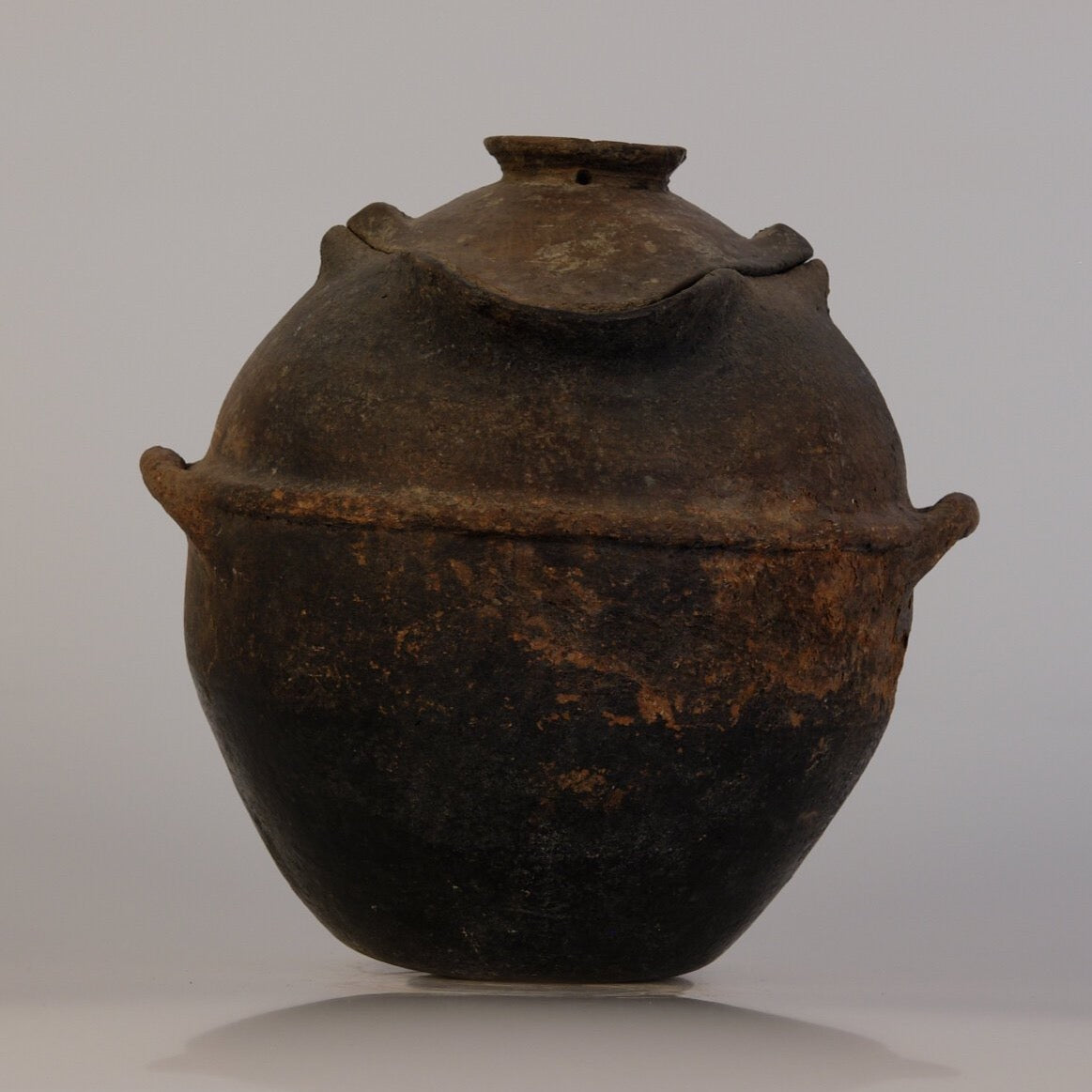 Tuareg ceramic container from North Africa